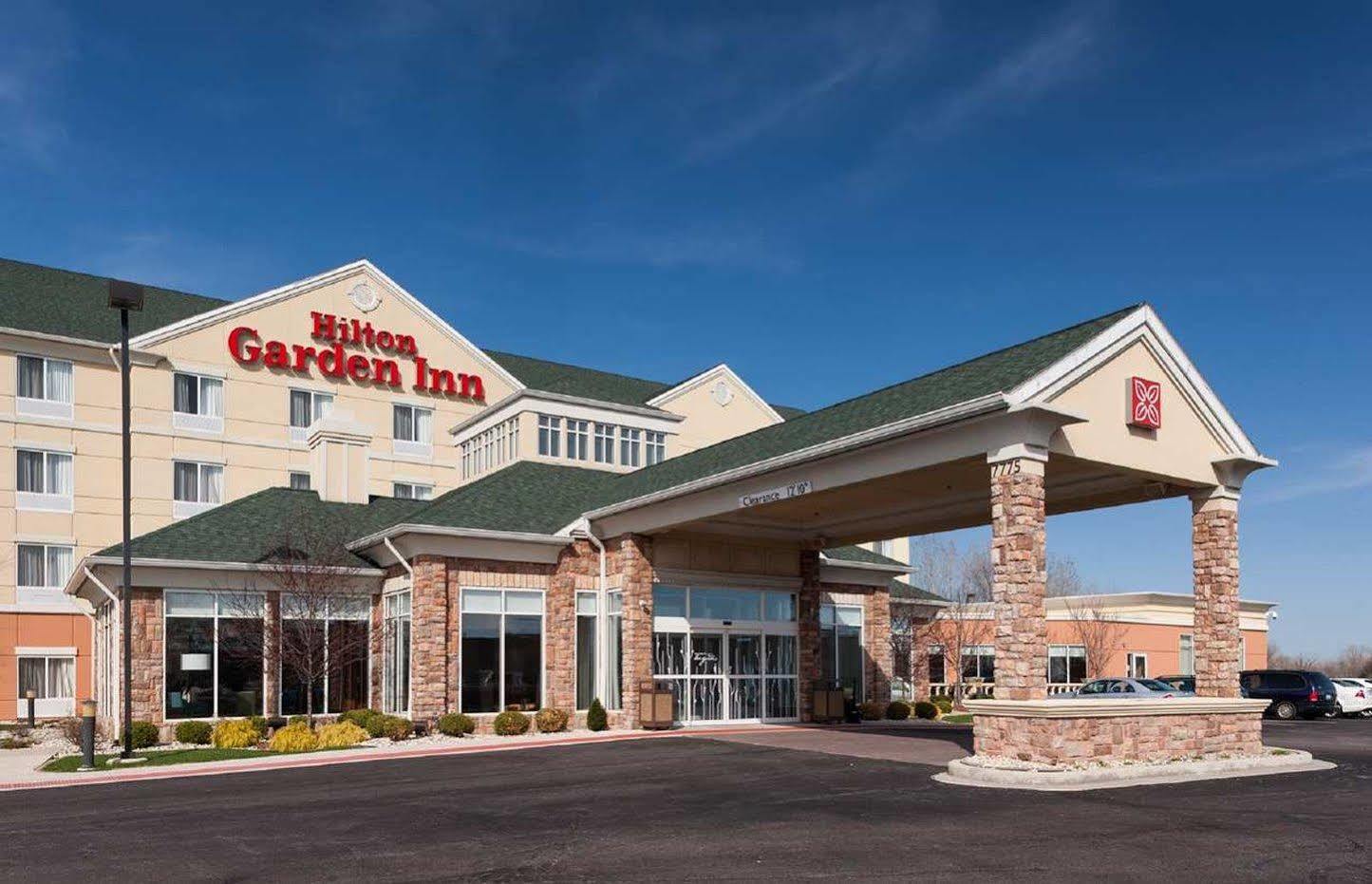 Hilton Garden Inn Merrillville Bagian luar foto