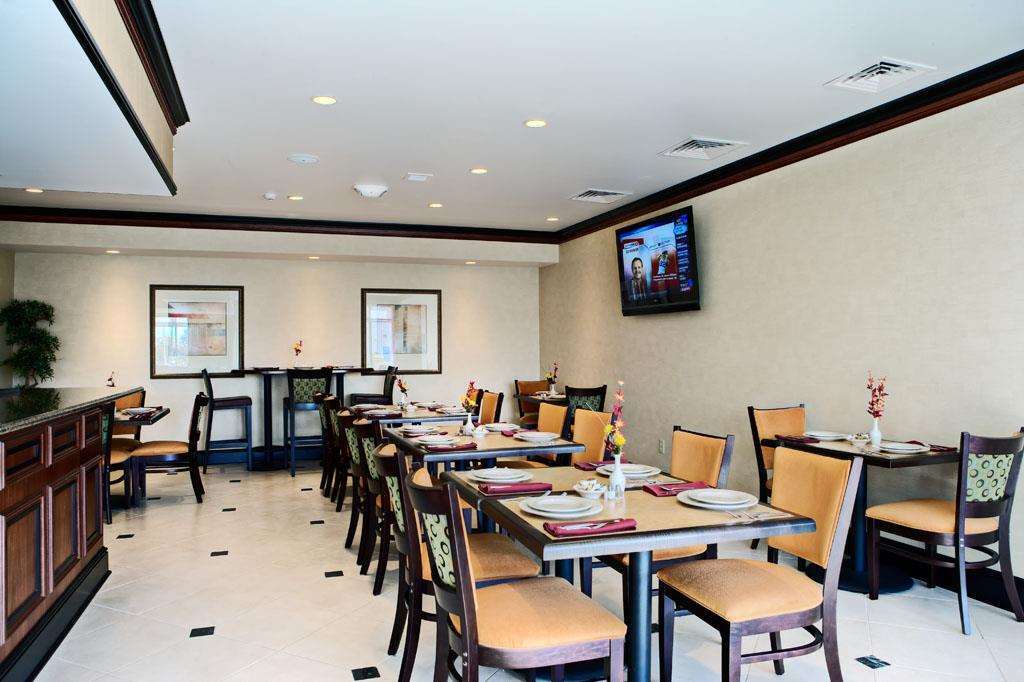 Hilton Garden Inn Merrillville Restoran foto